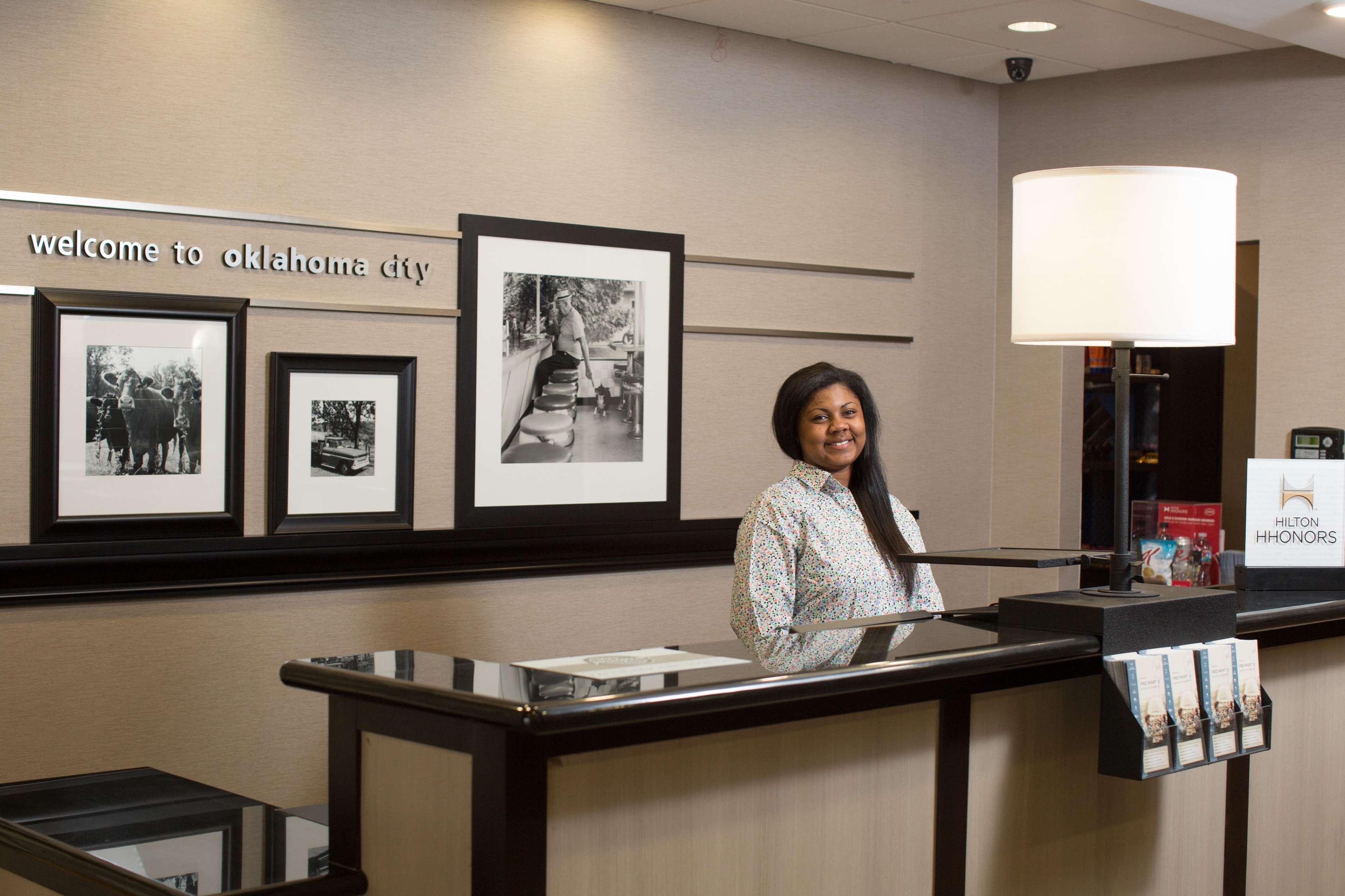 Hampton Inn & Suites Oklahoma City Airport Zewnętrze zdjęcie